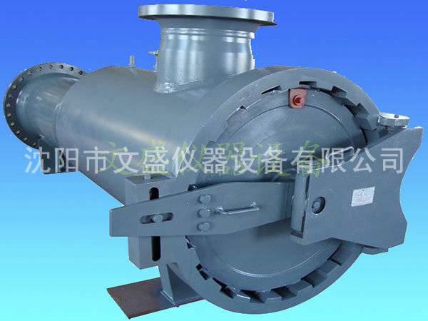 Tube cleaner emission device